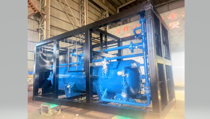 Vertical three-phase separator.jpg